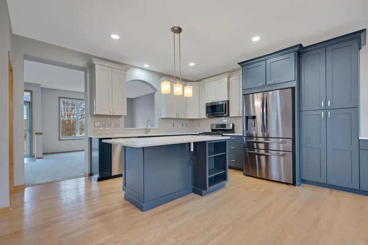 15548 Dynasty Way #103, Apple Valley, MN 55124 - Image #1