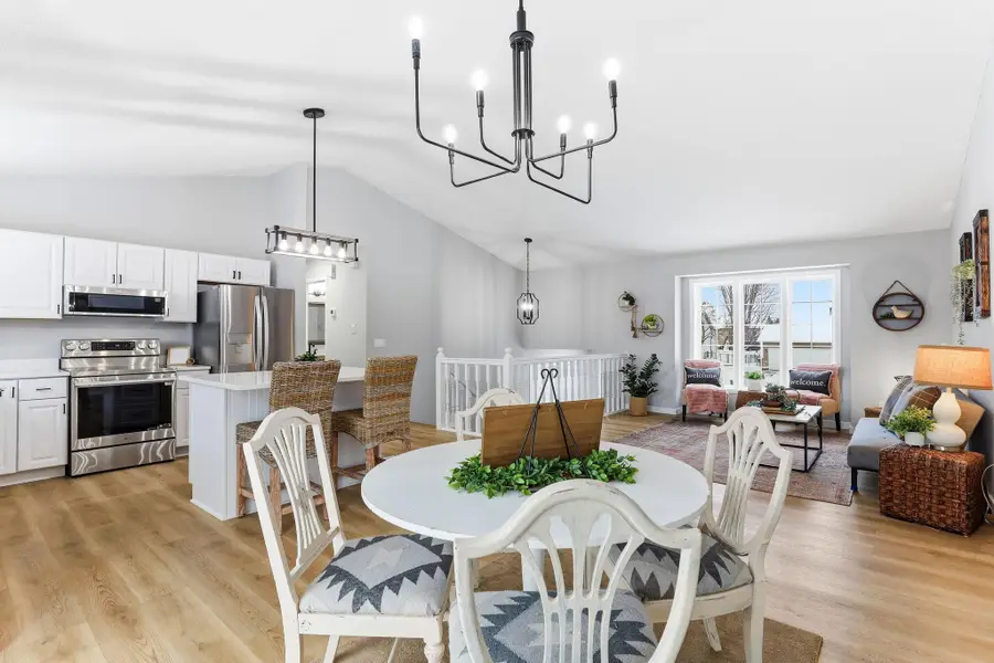 7234 158th Street W, Apple Valley, MN 55124 - Image #3