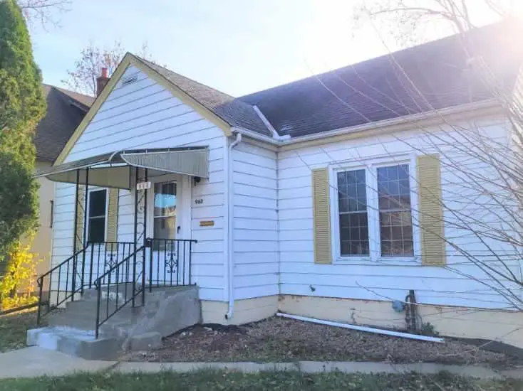 960 Geranium Avenue E, Saint Paul, MN 55106 - #3