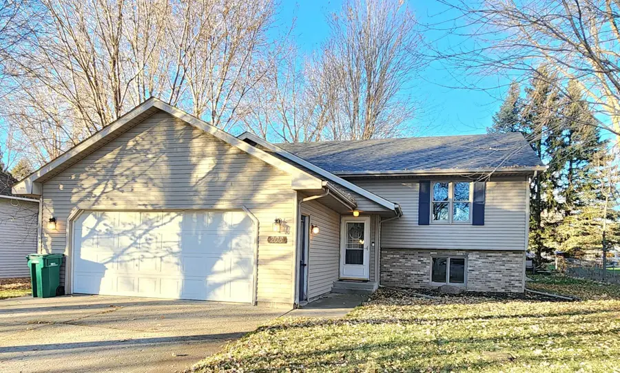 208 Holly Lane, Janesville, MN 56048 - Image #2