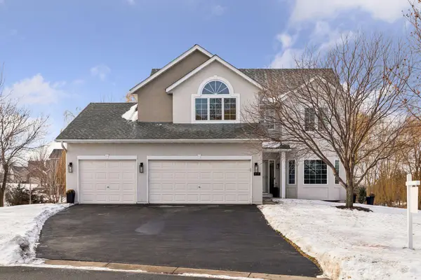 8918 Horizon Drive, Shakopee, MN 55379
