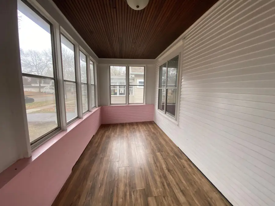 304 E 3rd Street, Albert Lea, MN 56007 - #3