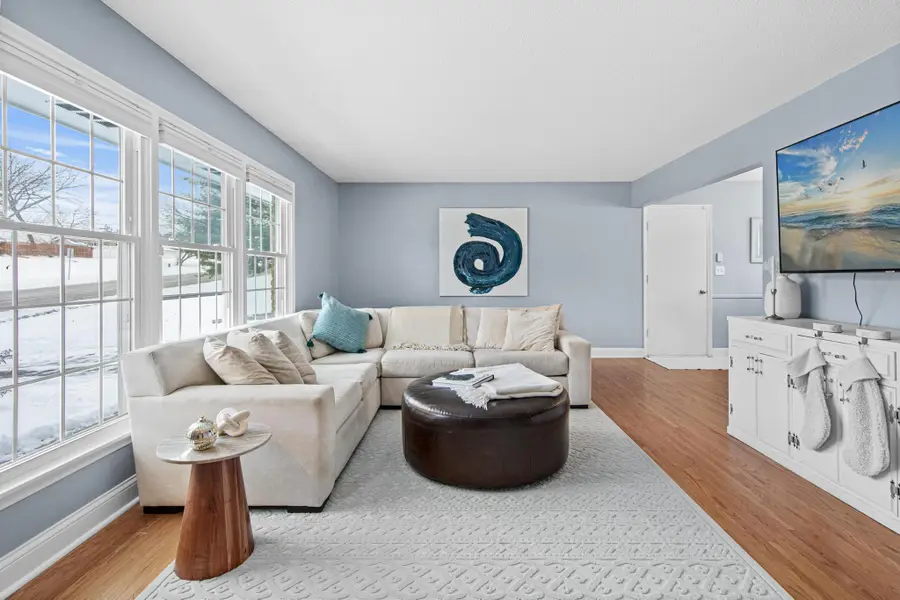 9116 Poplar Bridge Road, Minneapolis, MN 55437 - Image #2