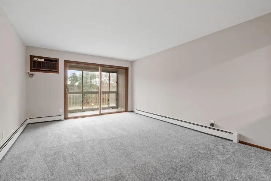 135 Viking Drive E #321, Little Canada, MN 55117 - Image #2