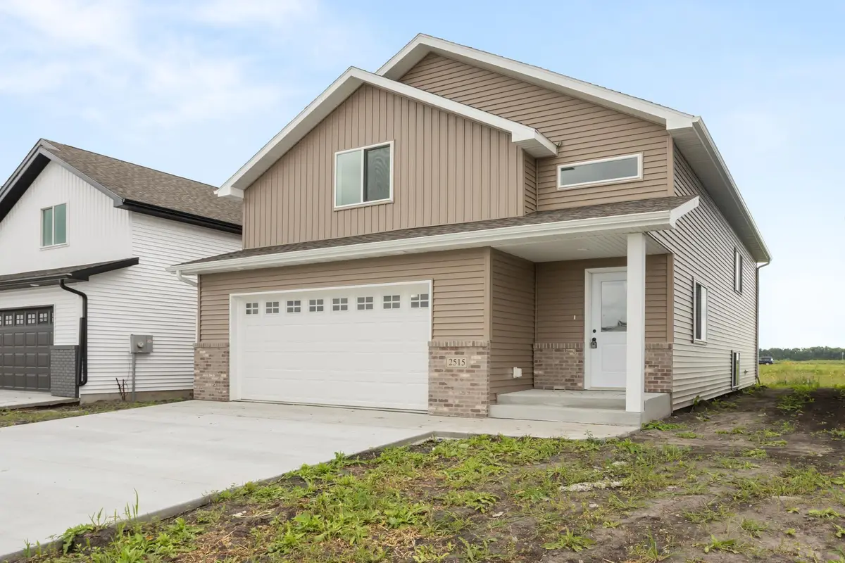 2623 38 Avenue S, Moorhead, MN 56560 - Image #1