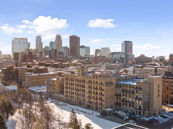 702 N 1st Street #521, Minneapolis, MN 55401