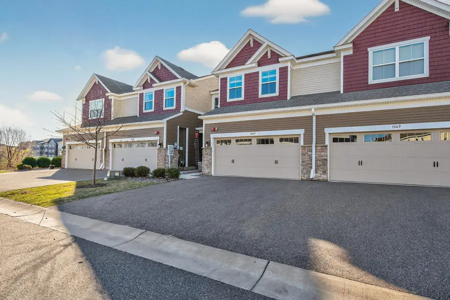 7265 Zircon Court N, Maple Grove, MN 55311 - Image #2