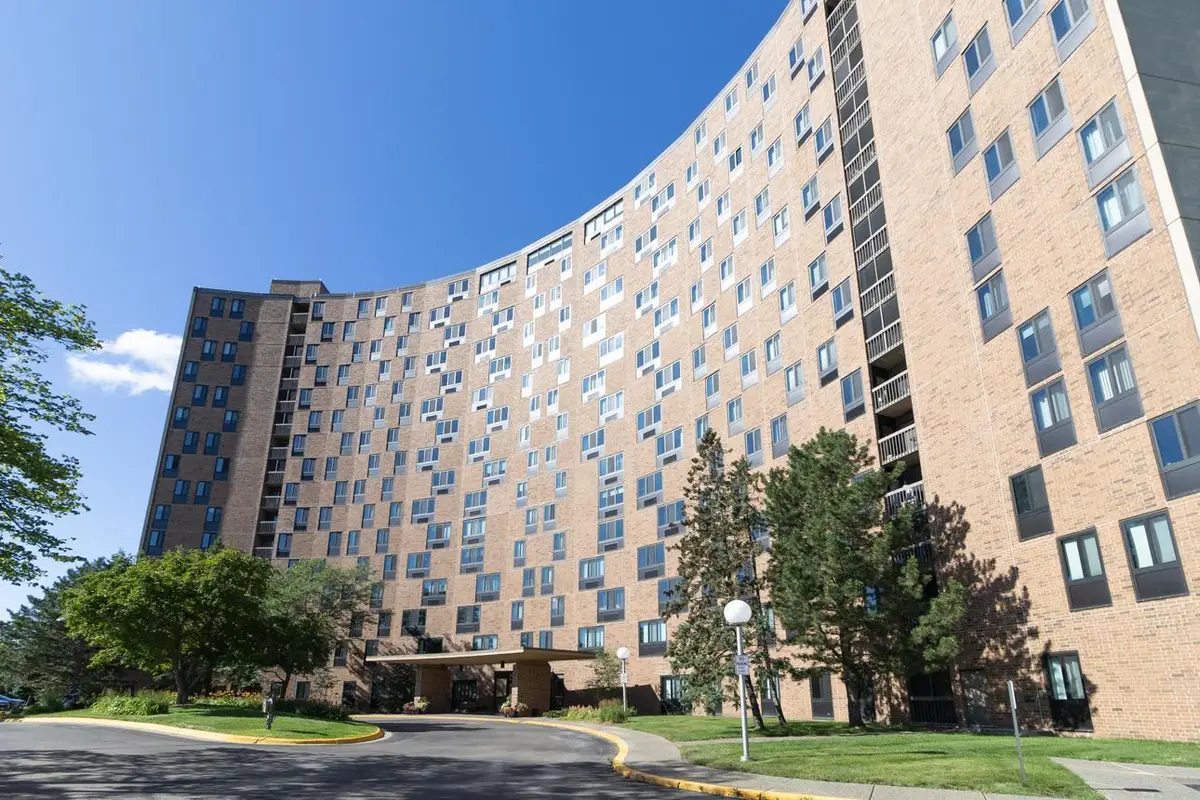 1181 Edgcumbe Road #406, Saint Paul, MN 55105 - Image #1