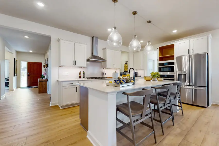 1644 Royal Boulevard N, Lake Elmo, MN 55042 - #2