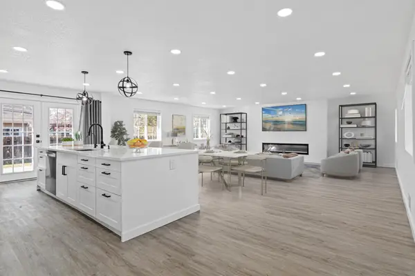 8011 Elbe Street, Circle Pines, MN 55014