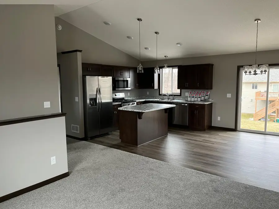 22836 Silver Avenue, Saint Augusta, MN 56301 - Image #3