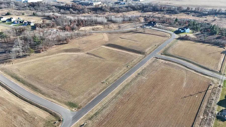 39014 Everton Avenue, North Branch, MN 55056 - Image #2