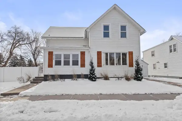 317 1st Street W, Waconia, MN 55387