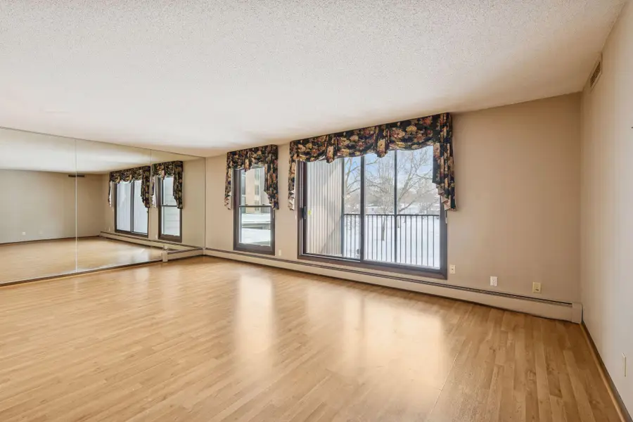 9600 Portland Avenue S #109, Minneapolis, MN 55420 - Image #2