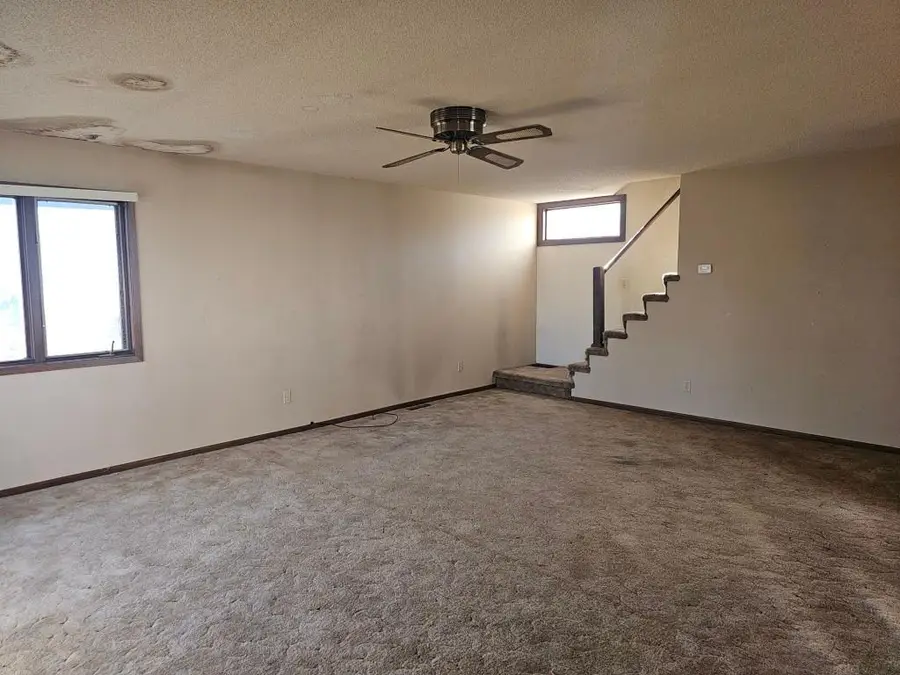 415 Central Avenue, Madison, MN 56256 - Image #2