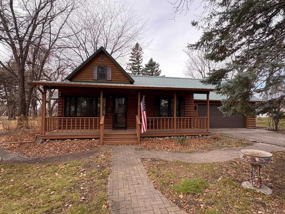 208 21st Street S, Benson, MN 56215 - #1