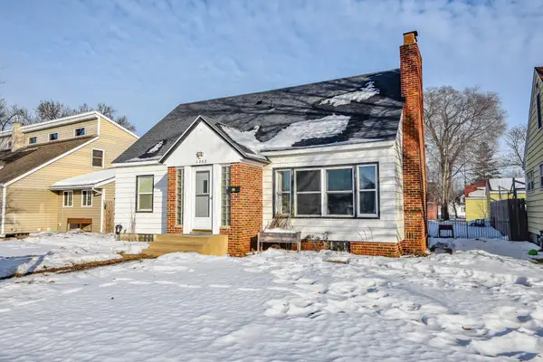 1252 10th Avenue N, Saint Cloud, MN 56303