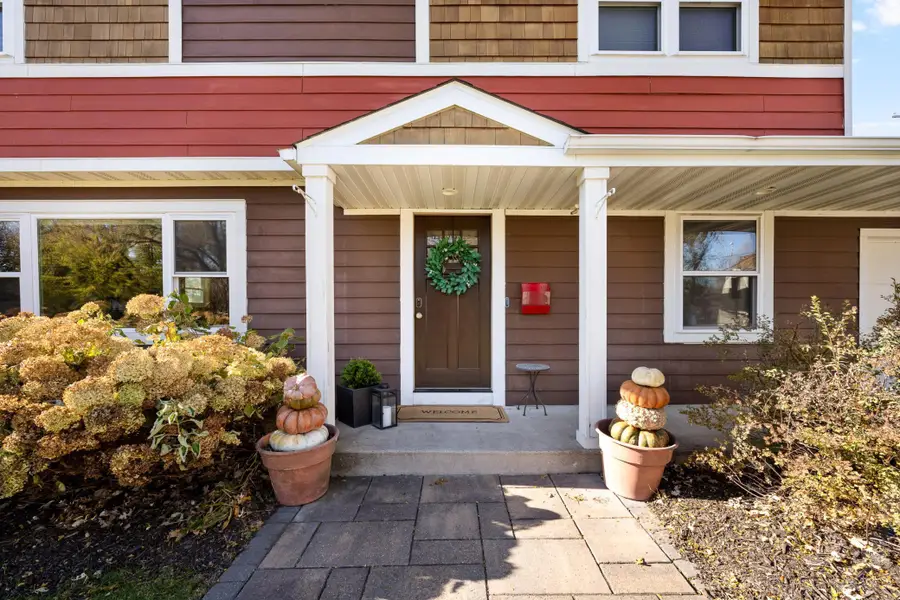 2545 Cavell Avenue N, Minneapolis, MN 55427 - Image #2