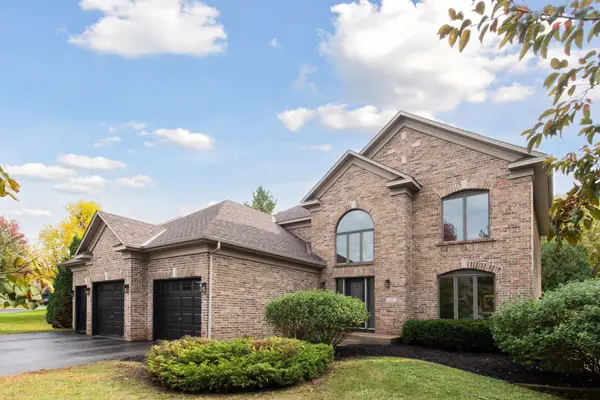 639 Carver Bluffs Parkway, Carver, MN 55315