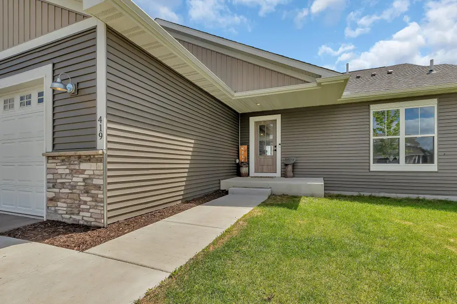 419 Bluebird Drive Nw, Isanti, MN 55040 - #2