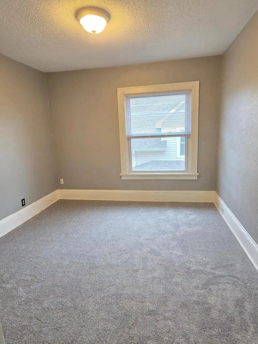 1411 Upton Avenue N, Minneapolis, MN 55411 - #3