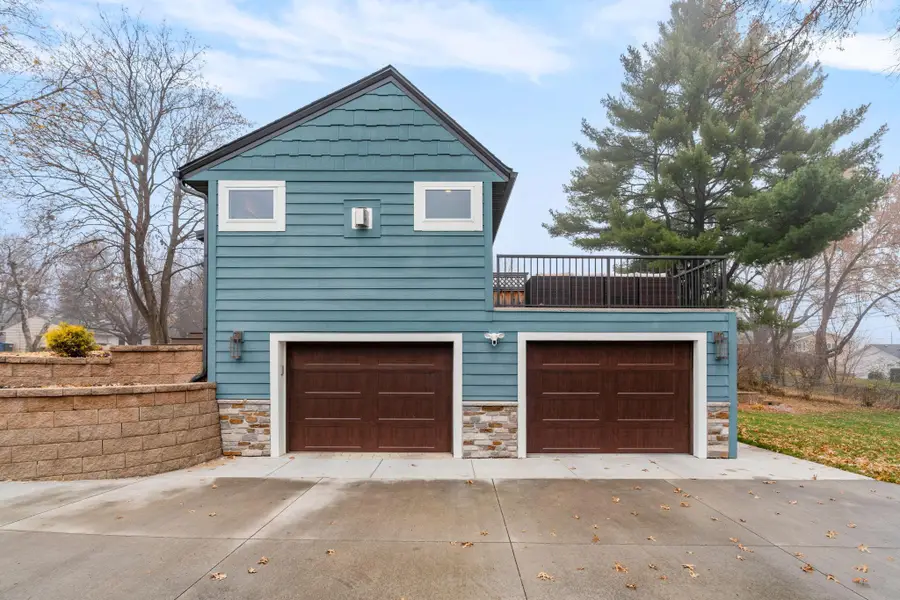 1108 Quebec Avenue N, Golden Valley, MN 55427 - Image #2