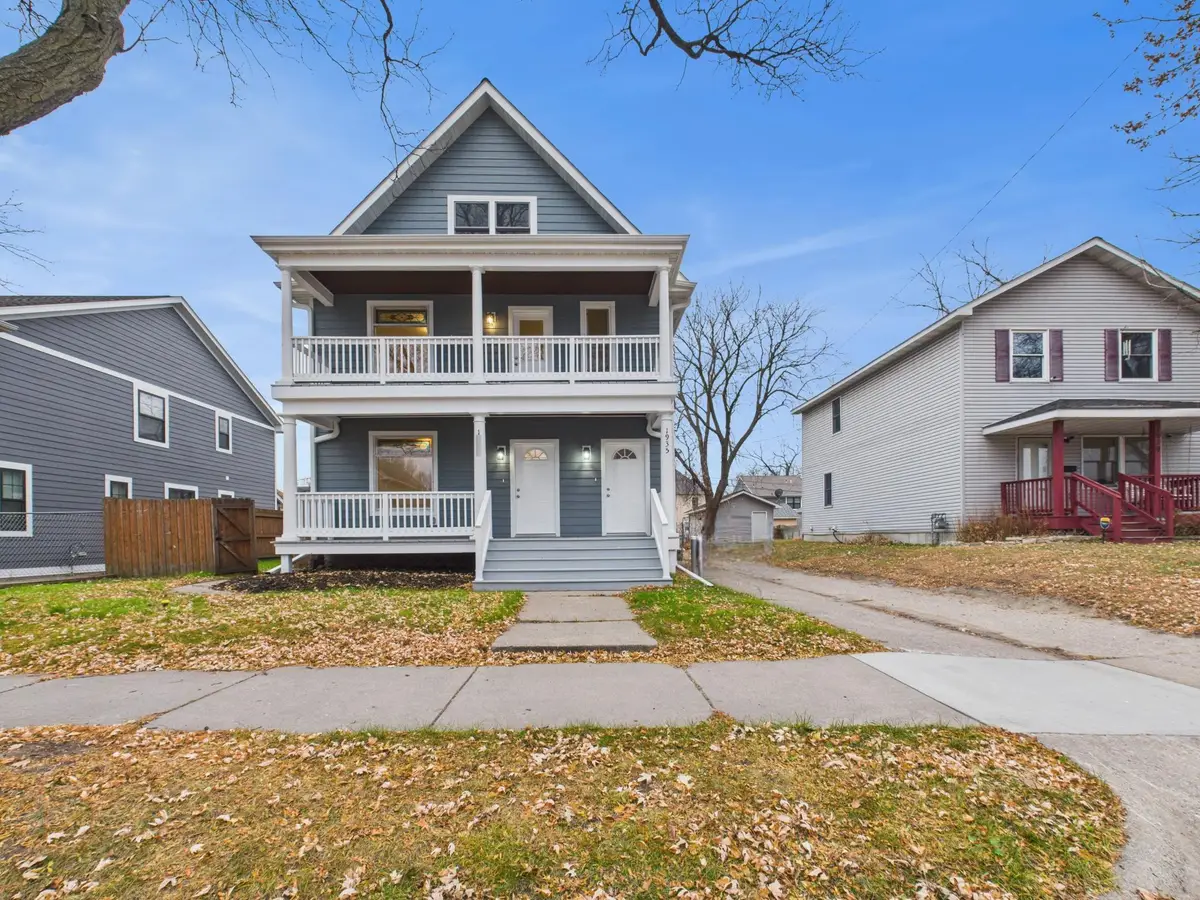 1933 Hillside Avenue N, Minneapolis, MN 55411 - Image #1