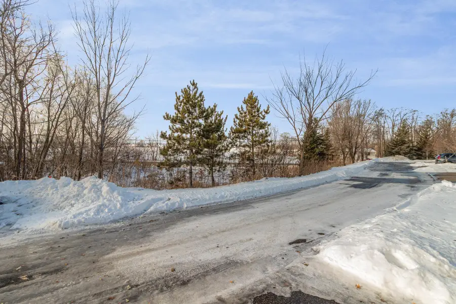 15614 Emerald Drive N #9, Hugo, MN 55038 - Image #2