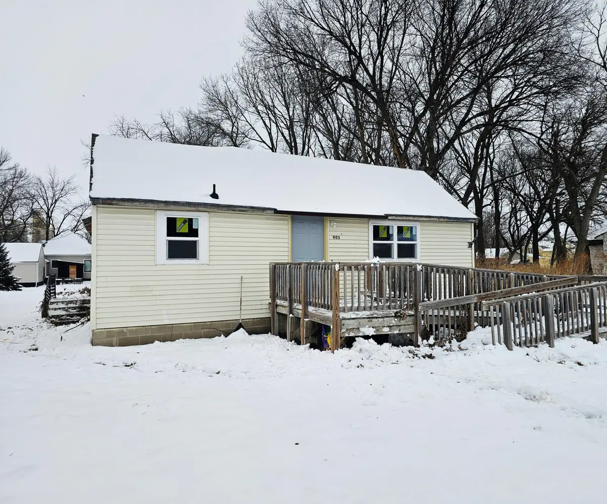 905 6th Street, Clarkfield, MN 56223 - #1