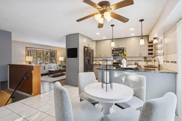 6017 Sumter Place N, Minneapolis, MN 55428