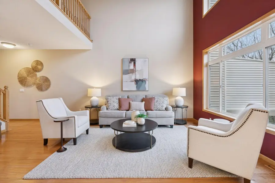 589 Crane Creek Lane, Eagan, MN 55121 - Image #3