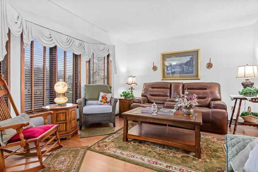 4936 Poppy Lane, Minneapolis, MN 55435 - Image #3