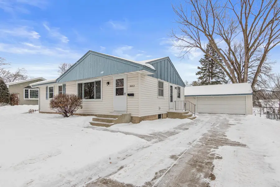 3012 Aquila Avenue N, Minneapolis, MN 55427 - Image #2