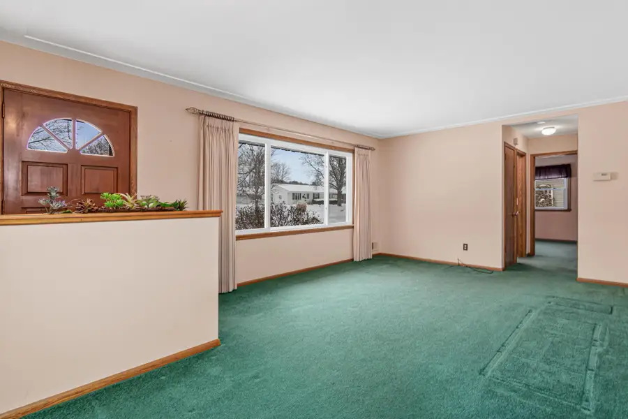 3012 Aquila Avenue N, Minneapolis, MN 55427 - Image #3