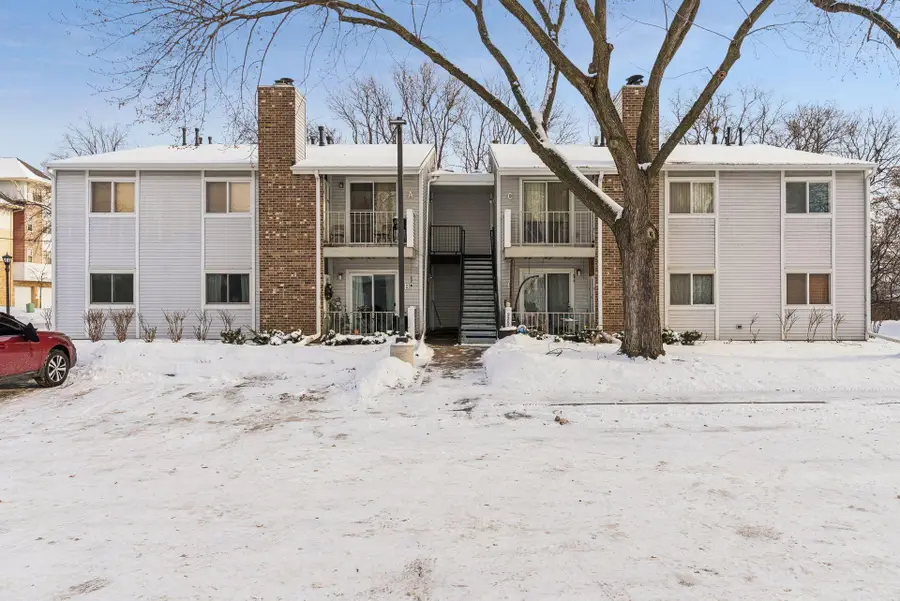 2250 Benson Avenue #H, Saint Paul, MN 55116 - Image #2