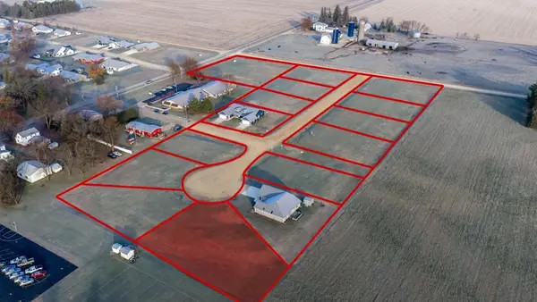 305 3rd Street Nw, Adams, MN 55909