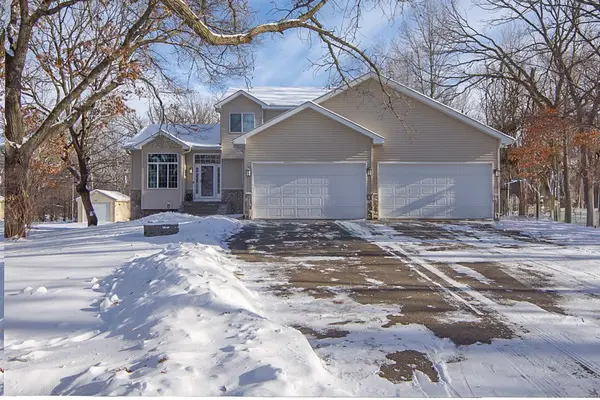 23429 London Street Ne, Bethel, MN 55005
