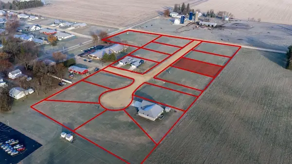 402 3rd Street Nw, Adams, MN 55909