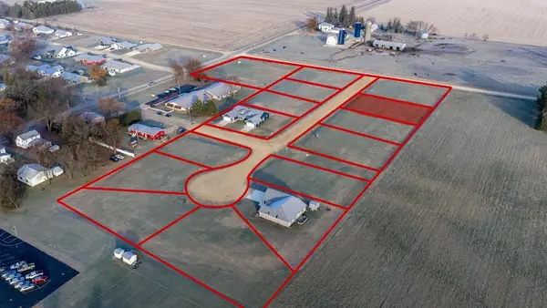 404 3rd Street Nw, Adams, MN 55909