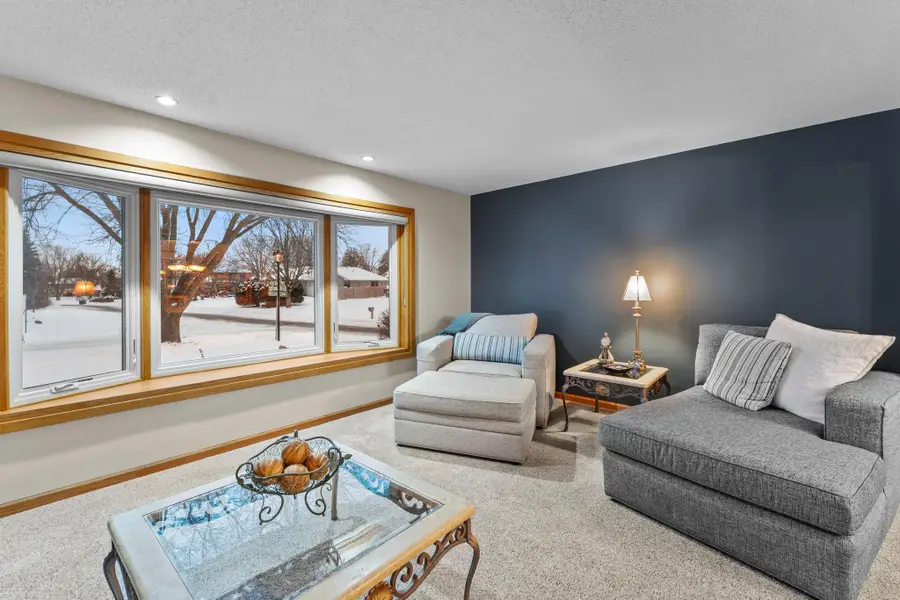 4890 Cottonwood Lane N, Minneapolis, MN 55442 - Image #2