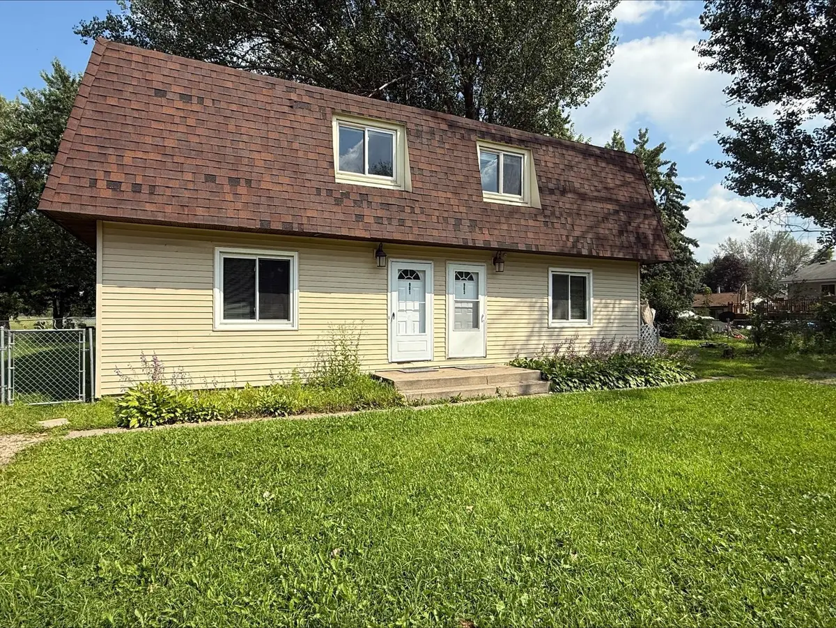 901-903 12th Street Sw, Forest Lake, MN 55025 - #1