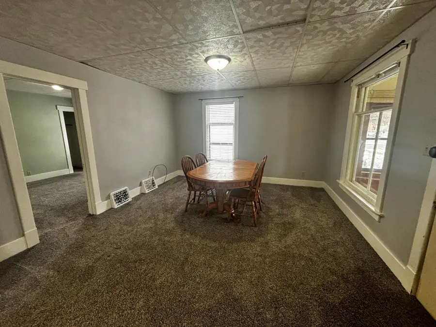 219 3rd Avenue Sw, Pipestone, MN 56164 - Image #2