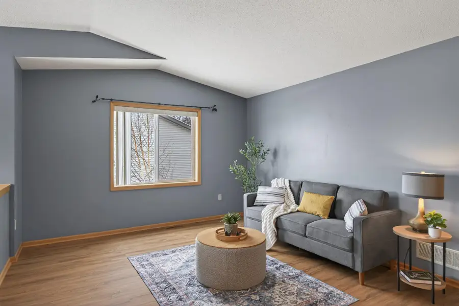 6214 Mill Run Road, Monticello, MN 55362 - Image #2