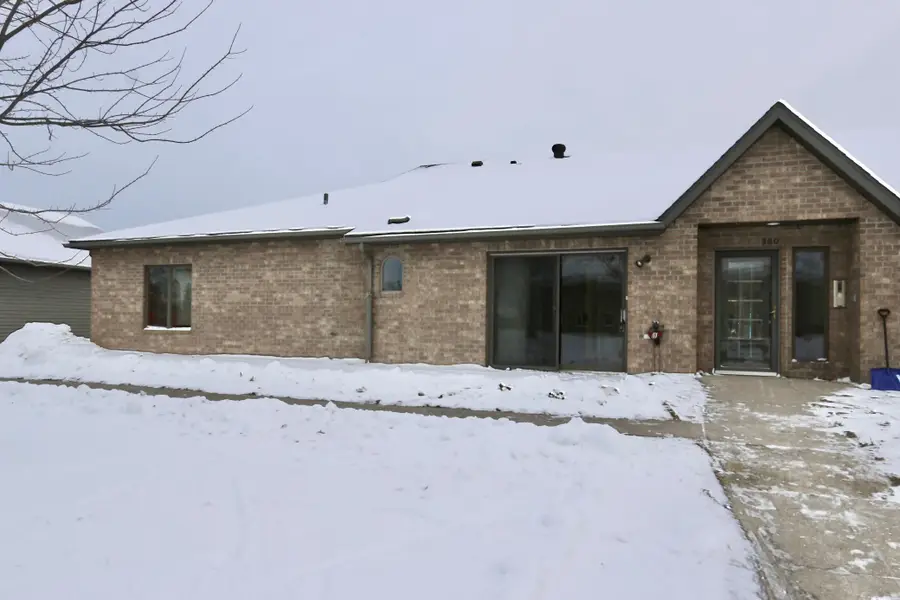 300 10th Avenue Se #101, Pelican Rapids, MN 56572 - Image #2