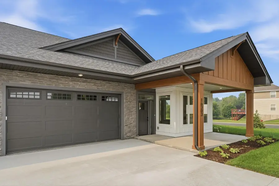 16303 Esprit Court, Lakeville, MN 55044 - #3