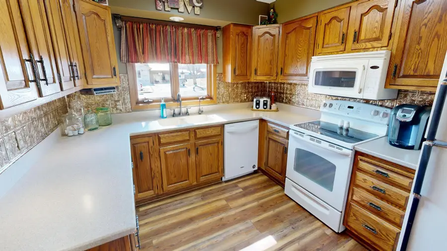 941 Mary Avenue, Willmar, MN 56201 - #3