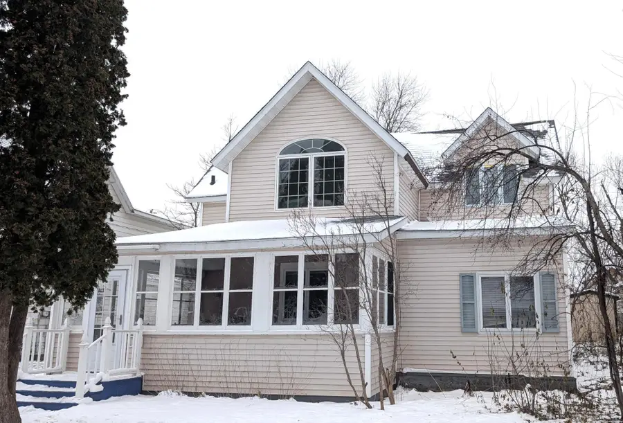 1007 Dewey Avenue Ne, Bemidji, MN 56601 - #2