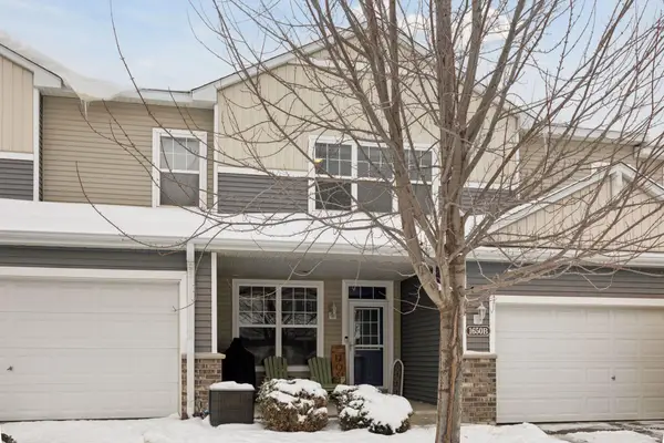 1650 White Pine Way #B, Carver, MN 55315