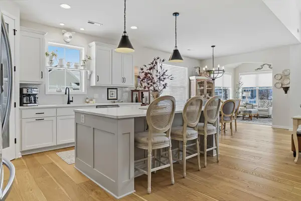 6506 Harvest Way, Chaska, MN 55318