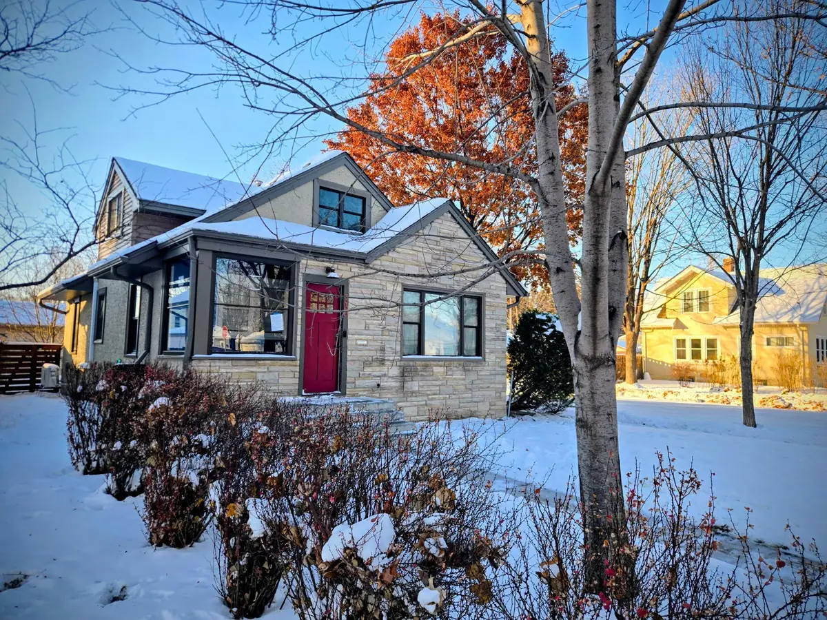 3900 40th Avenue S, Minneapolis, MN 55406 - #1